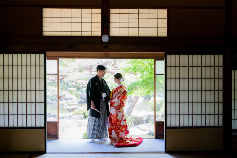 広い見せ方でお二人を強調します