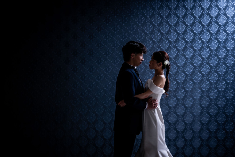 スタジオに戻ってお色直し♪ファーストカットは青で