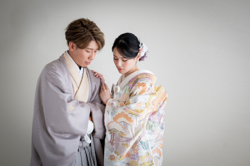 シンプルな白壁に背景チェンジ