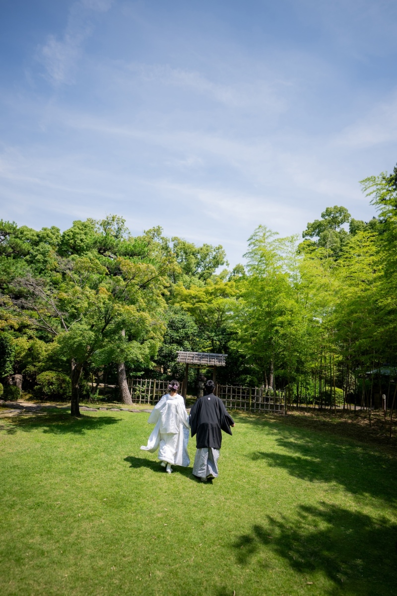 お庭でダッシュ！