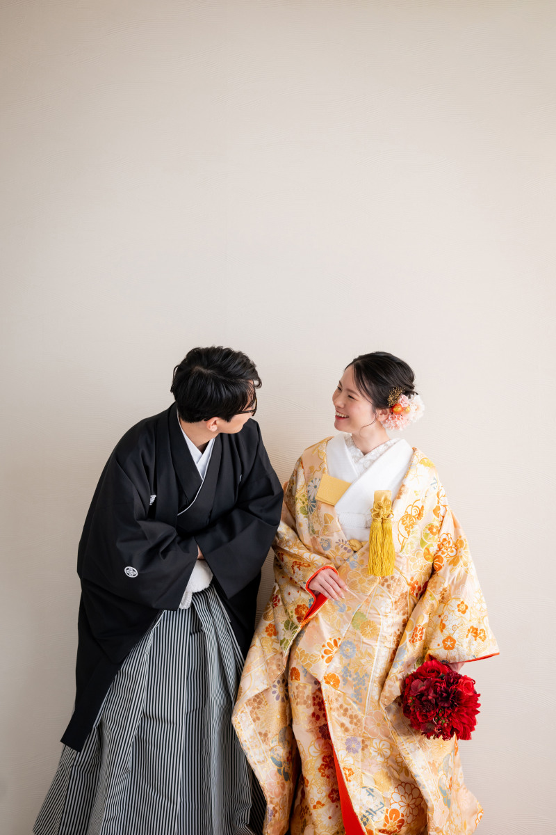 白背景でシンプルに