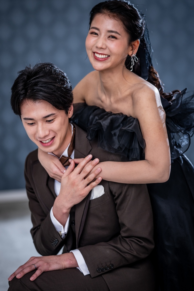 当店で人気のブラックドレス