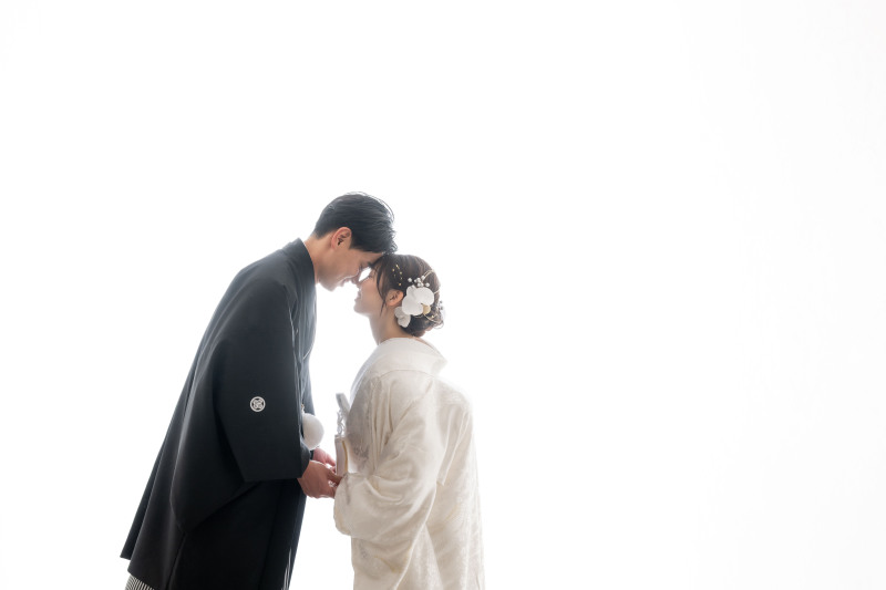 光あふれるブースにて