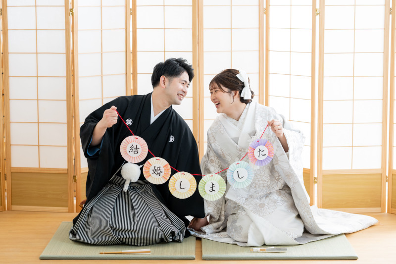 白無垢でお座りカット