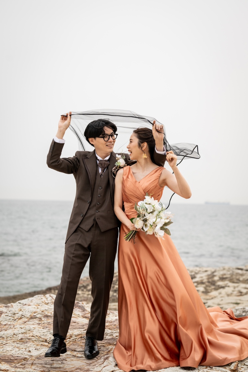 花嫁様のベールが風になびくシーンは海辺にピッタリ