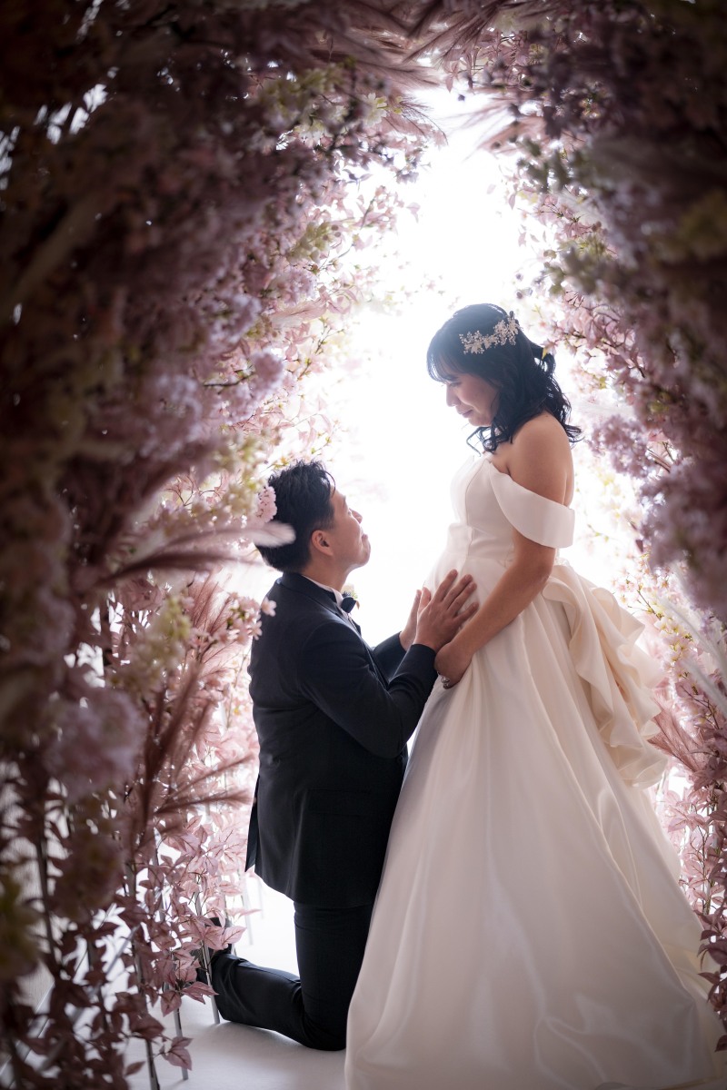 赤ちゃんと一緒に残す…初めての家族写真。