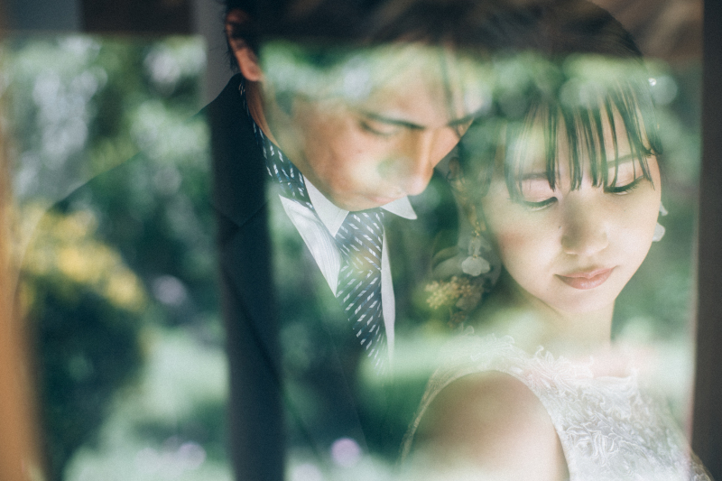 赤瓦のフォトスタジオ Agarijo wedding_女性のフォトグラファーがいる