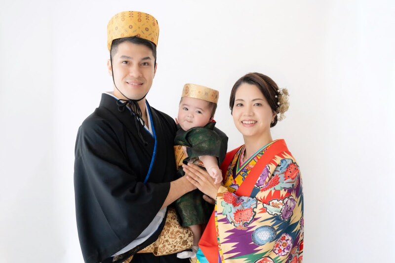 赤瓦のフォトスタジオ Agarijo wedding_子供用の衣装がある