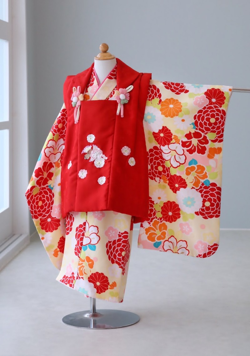 赤瓦のフォトスタジオ Agarijo wedding_子供用の衣装がある