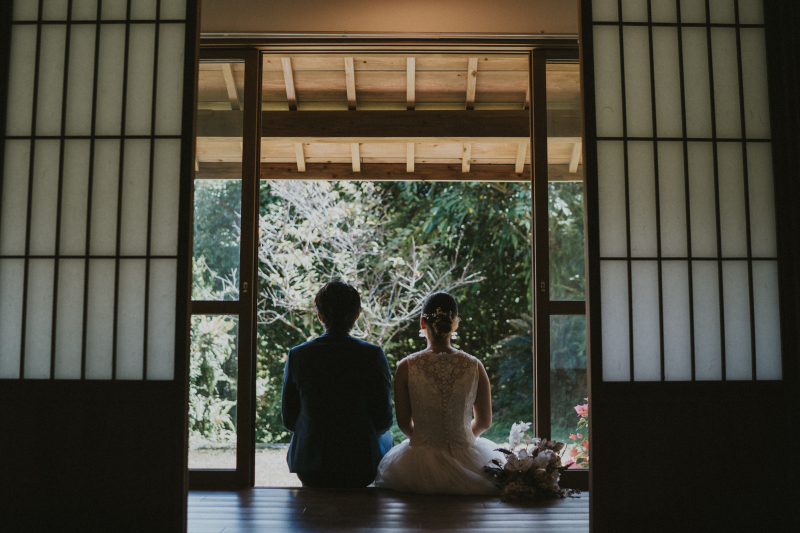 【ファミリーウェディングフォト】琉球古民家での洋装プラン*お子様洋装1点付き*