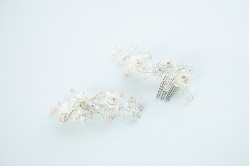 洋装ヘアアクセサリー