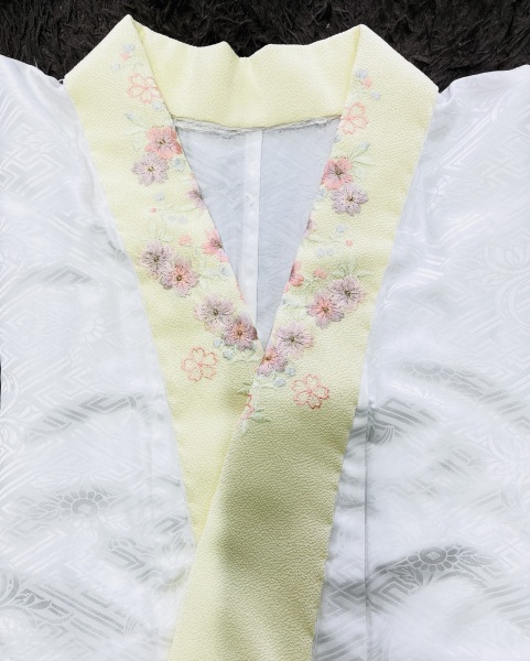刺繍衿