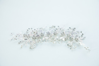 洋装ヘアアクセサリー