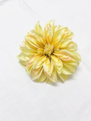 髪飾り（造花）