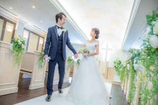 ホテル館内でお食事つきチャペルフォトウェディング
