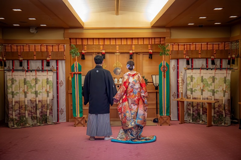 華雅苑 練馬店_色打掛・着物が豊富