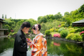 日本庭園では、つつじ・桜・紅葉などが楽しめます！