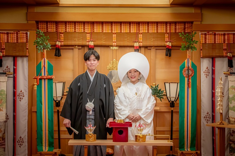 【特典付き】平日限定|和装『古民家&神殿』【白無垢&色打掛】150カット【65,000円】・衣装差額なし・送迎・申請含む