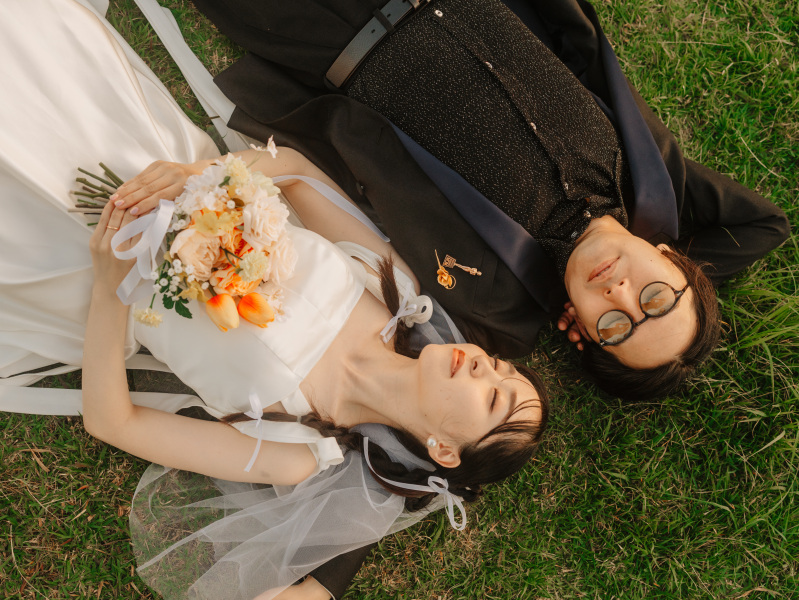 寝っ転がって♪