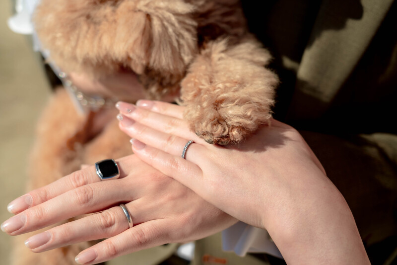 指輪を綺麗見せて手元ショット！