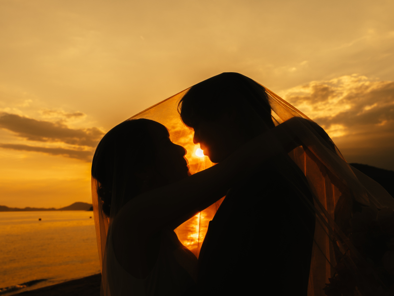 シルエットとベールを使った撮影