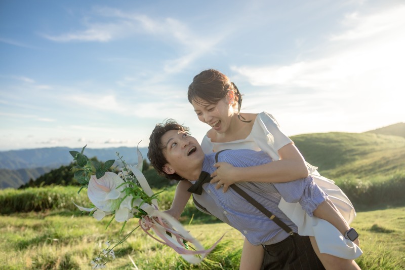 おんぶショット