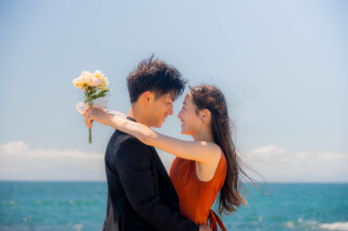 青空に包まれて。爽やかロケーション前撮り