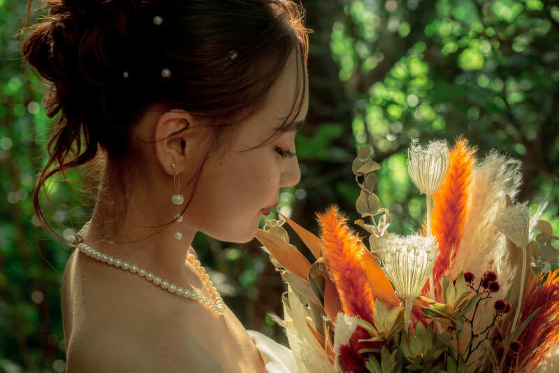 写真の雰囲気色味に合わせたレタッチも!