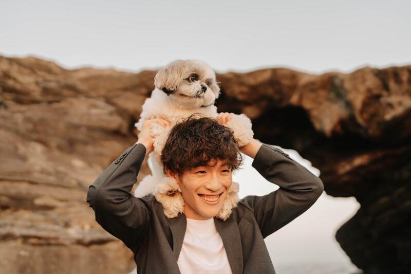 いろんなポーズで愛と笑顔にあふれたショットを!