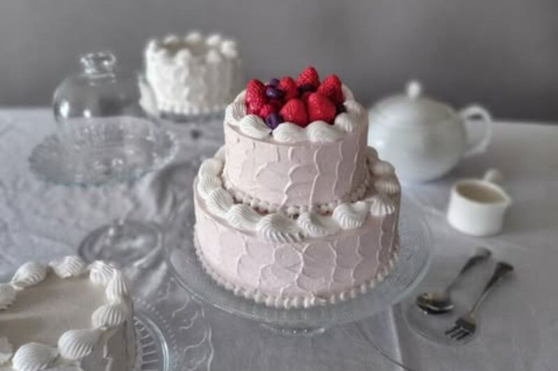 【大人気の小物付★全データ納品】人気の小物付きでポップなオープニングムービー撮影♪ | 出張費&yen;0・追加料金なし