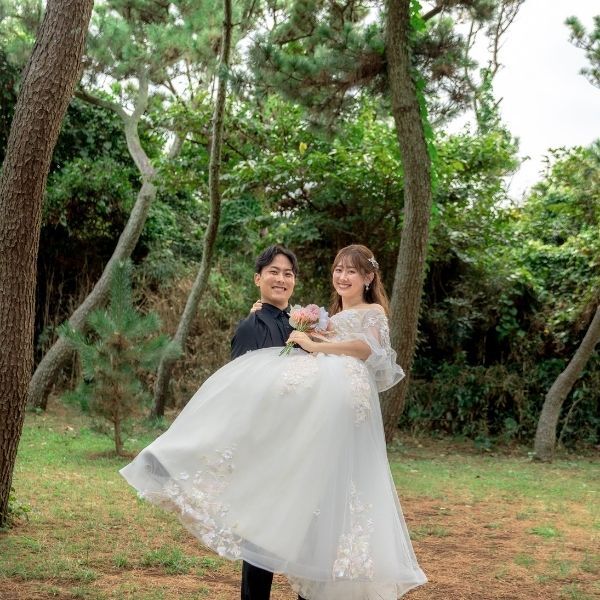 【元データプレゼント★ドローン撮影が無料】選べる無料ドレス！映像元データの付お得なオープニングムービー | 小物類持ち込み料無料