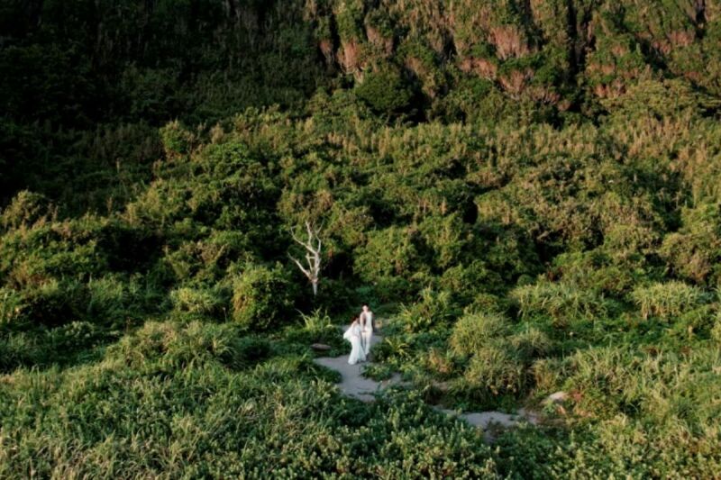 【★衣装フル＋全データ納品★】選べるドレスとタキシード！| ロケーション前撮り100カット以上全データ納品プラン