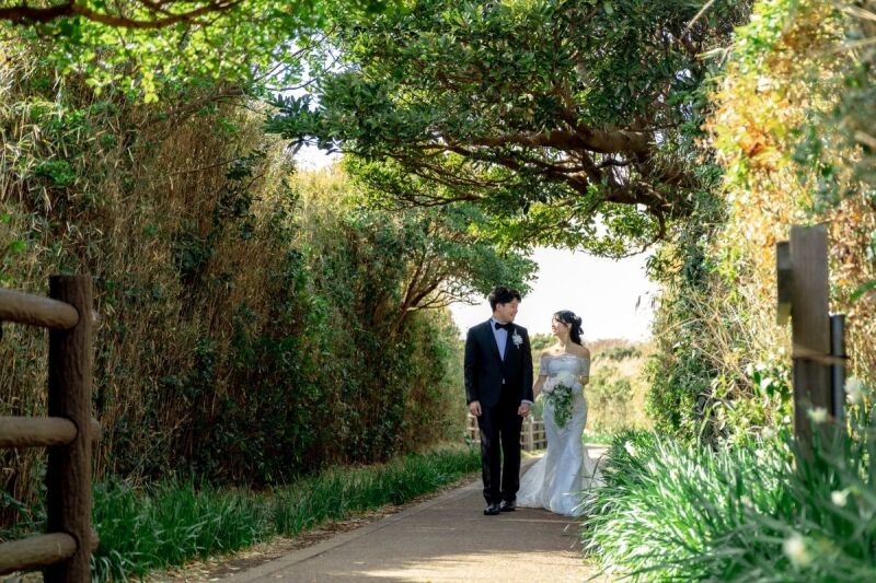 【★衣装フル＋全データ納品★】選べるドレスとタキシード！| ロケーション前撮り100カット以上全データ納品プラン