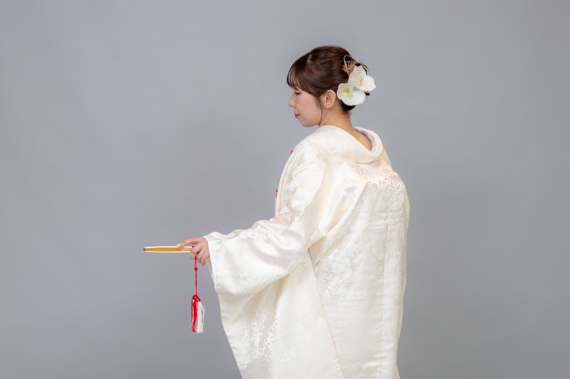 白無垢姿を美しく残して
