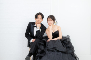 シックなブラックドレスで叶える大人フォトウェディング