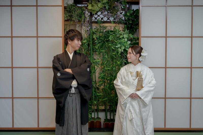 華雅苑 大阪店_女性のフォトグラファーがいる