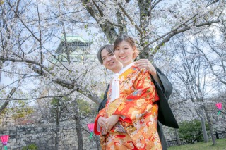 華雅苑 大阪店_PICKUP！大阪城の和装【桜】撮影