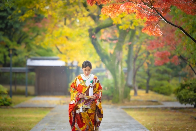 華雅苑 大阪店_色打掛・着物が豊富