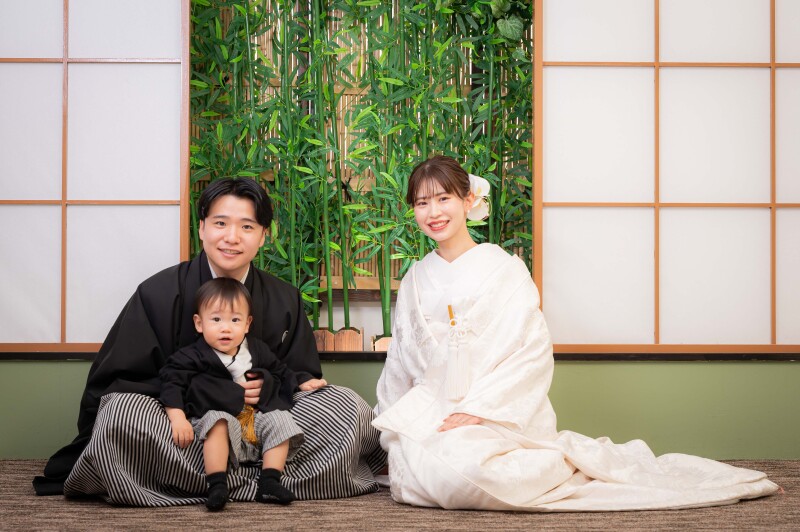 華雅苑 大阪店_女性のフォトグラファーがいる