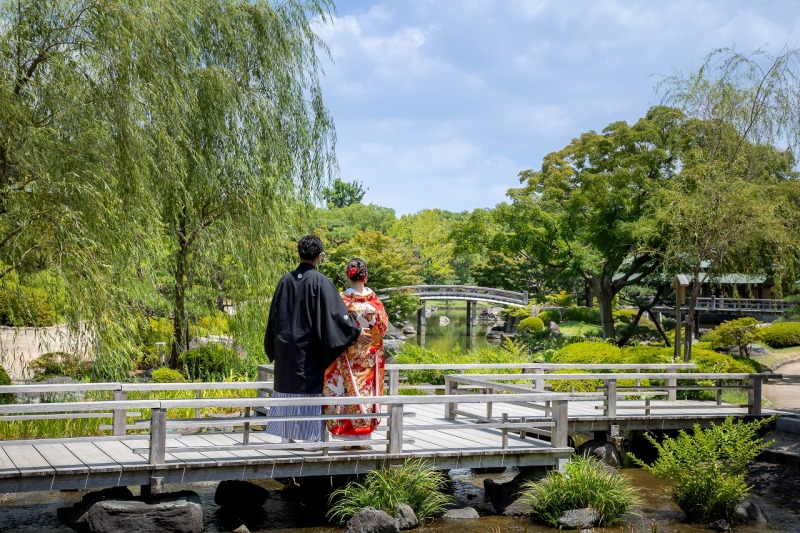 注目プラン♪ 【庭園&茶室】【色打掛&白無垢】お茶室付きプラン 衣裳(差額無し)・美容・撮影データ込み【113,000円】