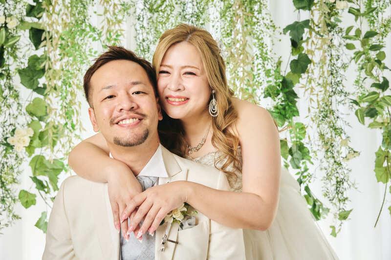 スタジオプラン★お好きな洋装を1着着てスタジオで撮影♪衣裳(差額無し)・美容・撮影データ込