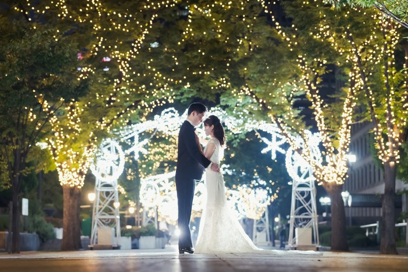 1番人気♪【1月末迄・1日1組限定】和装⇒スタジオ&ドレス⇒中の島公会堂でナイト撮影★衣裳(2着)・美容・撮影データ付き