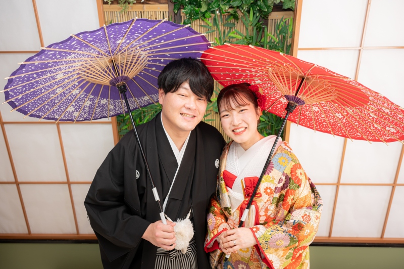 1番人気♪【1月末迄・1日1組限定】和装⇒スタジオ&ドレス⇒中の島公会堂で撮影★衣裳(2着)・美容・撮影データ付き