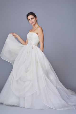 ANTONIO RIVA AOSTA（アオスタ）