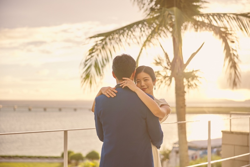 【サンセット撮影が叶うご滞在プラン☆】瀬長島ホテルオリジナルドレス1着&記念ディナー&ホテルご宿泊付き♡フォトウエディングプラン