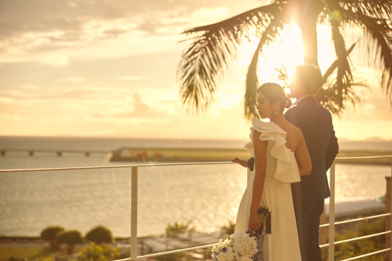 【サンセット撮影が叶うご滞在プラン☆】瀬長島ホテルオリジナルドレス1着&記念ディナー&ホテルご宿泊付き♡フォトウエディングプラン