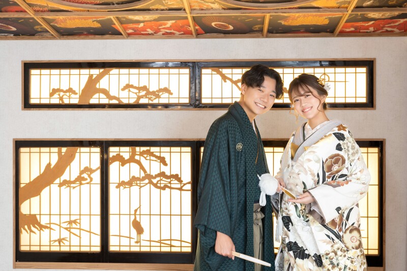 可愛く寄り添って