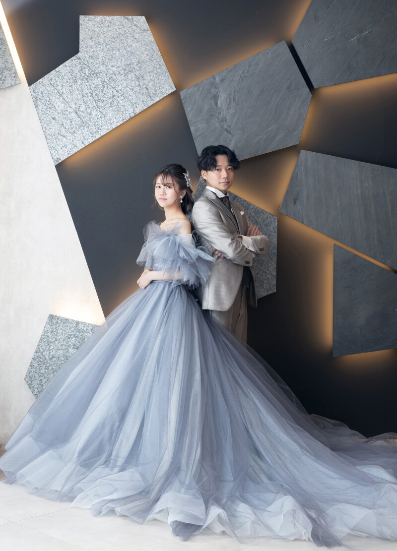 ストーンの背景でシックな雰囲気に