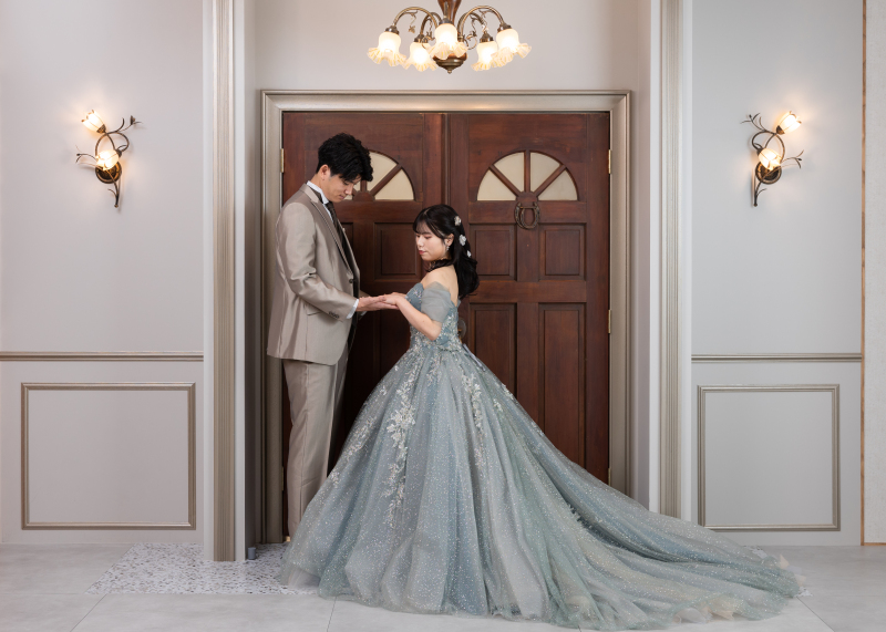 向かい合わせのショット