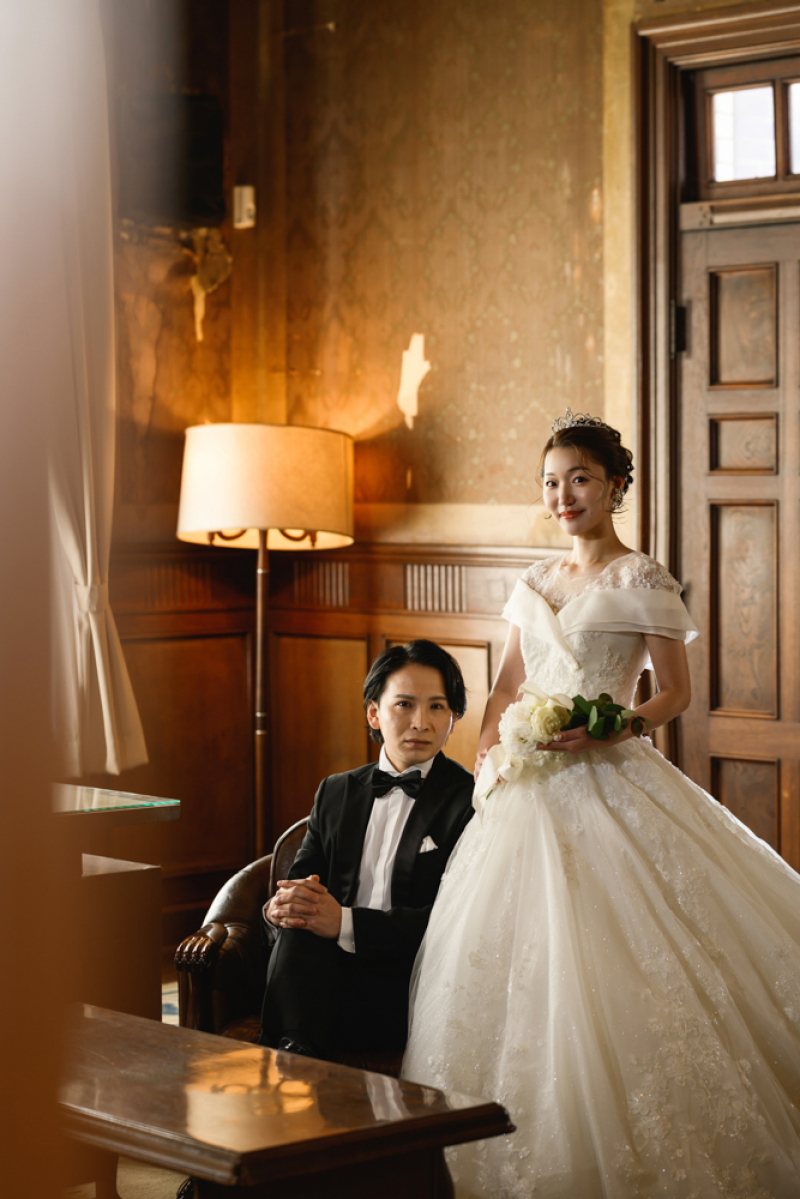 静かな空間にふたりの存在感